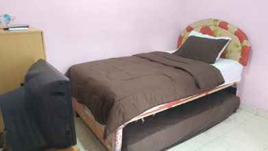 Kamar Tidur 4 Malika Guest House