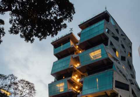 Exterior Janévalla Bandung