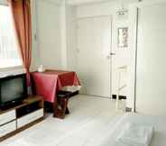 ห้องนอน 6 Living Room Serviced Apartment