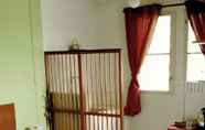 Bilik Tidur 2 Living Room Serviced Apartment