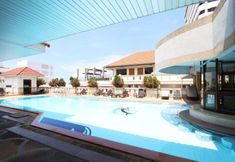 Kolam Renang 4 AA Pattaya Residence