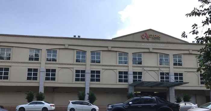 Bên ngoài Aeton Hotel