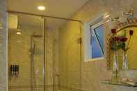 In-room Bathroom Arapang Hotel Dalat - Traveloka Exclusive Deal