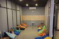 Entertainment Facility 142 Cafe_SleepboxhotelSEMARANG