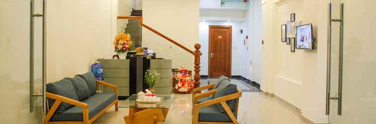 Lobi Onion Hotel & Apartments