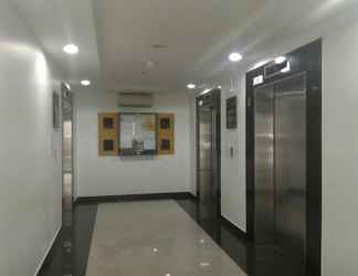 Lobi 2 Apartemen Green Palace Tower Nusa Indah