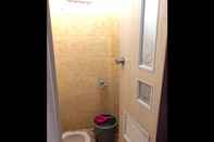 Toilet Kamar Hotel Santoso