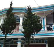 Exterior 6 Homestay Pakuwojo Sikunir Syariah