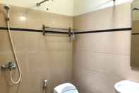 In-room Bathroom Hotel Urban Latifa Yogyakarta