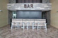 Bar, Cafe and Lounge Victoria Home Verve Suites