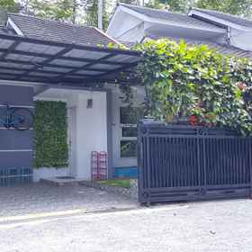 Exterior / Building1Panda Homestay,Cisaga飯店