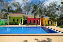 แอทไนท์ แอร์พอร์ท รีสอร์ท, THB 1,051.32