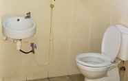 Toilet Kamar 6 Wijaya Inn Cilacap 