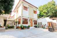 Bên ngoài S5 Guest House Yogyakarta