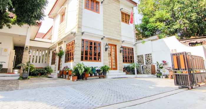 Exterior S5 Guest House Yogyakarta