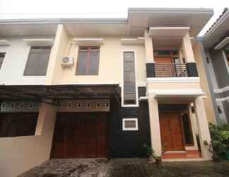 Luar Bangunan 2 Heksa Guest House