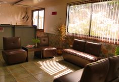 Lobby 3 CounTess Pension House