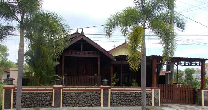 Luar Bangunan Family Space at Jati Classic Homestay