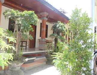 Luar Bangunan 2 JS Guest House