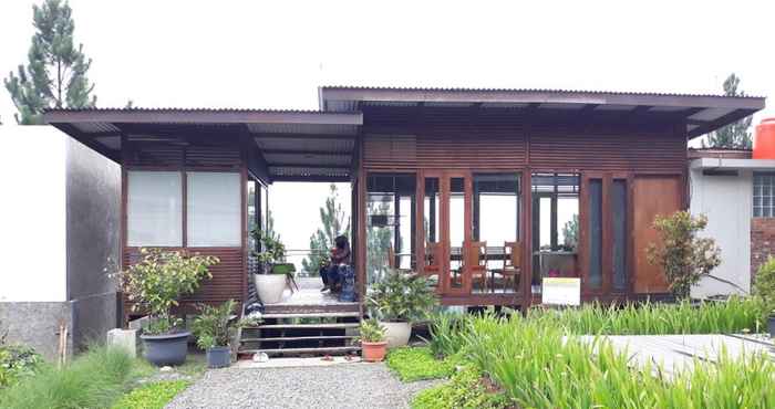 Exterior De Bukit Atas Awan