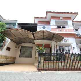 Gemilang Homestay By The Grand Java 1, Hotel Griya PUSPA Wound Care Yogyakarta