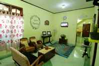 ล็อบบี้ D'Java Homestay Lempuyangan By The Grand Java