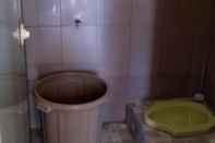 Toilet Kamar Homestay Platar Ombo