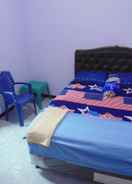 BEDROOM Jambu Merah Homestay