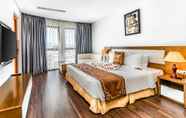 Bedroom 3 Tamarind Hotel