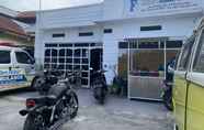 Exterior 4 OYO 90816 Wisma Awal Fajar Syariah