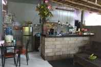 Bar, Kafe, dan Lounge Comfy Room at Ijen Farmer Homestay & Tour