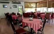 Nhà hàng 6 Seri Indah Resort