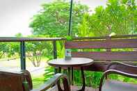 Lobi Lake View Resort Mae On 