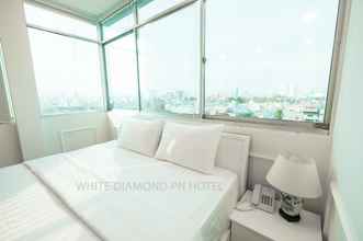 Bedroom 4 White Diamond PN Hotel