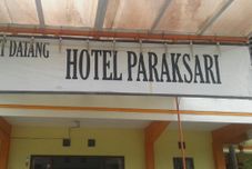 Lobi Hotel Paraksari