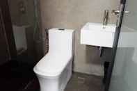 Toilet Kamar McHotel Fairview