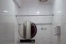 In-room Bathroom Kristalia Hotel Bandung