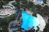 Swimming Pool Waterplace Residence 2BR Unit 3