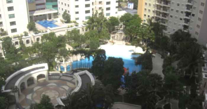 Swimming Pool Waterplace Residence 2BR Unit 4