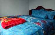 Kamar Tidur 2 Homestay Lydia Sunrise