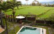 Swimming Pool 6 Gajah Asri Villa