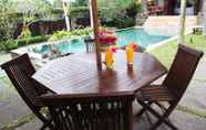 Swimming Pool 7 Gajah Asri Villa