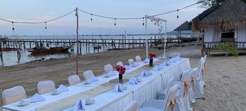 Restaurant 2 Hello Bintan Beach Cottages