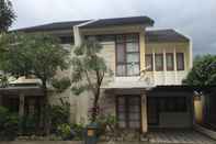 Luar Bangunan Awana Town House AT 23 Yogyakarta