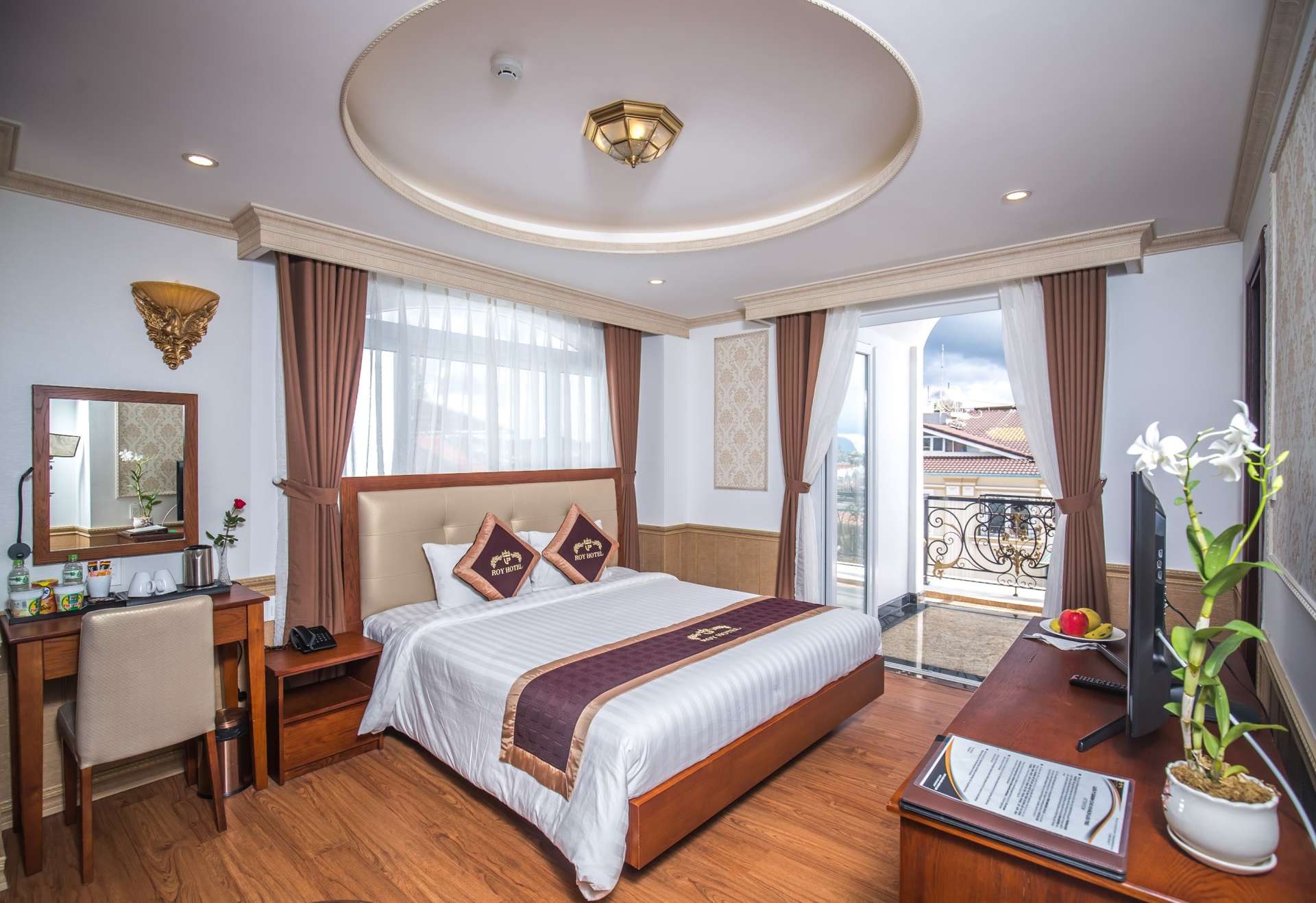 Roy Dala Hotel - Khách sạn 3 sao gần chợ Đà Lạt