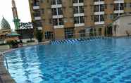 Swimming Pool 2 Margonda Residence 2 By Reynatha 