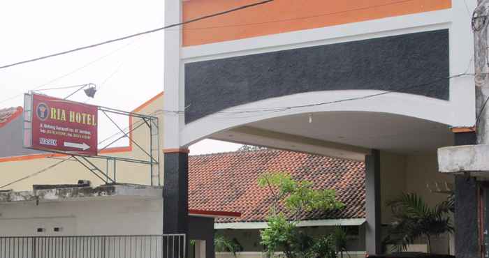 Bên ngoài Hotel Ria Jember