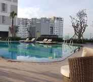 Swimming Pool 3 Herla Apartment - Rivergate Residence