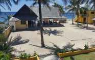 Atraksi di Area Sekitar 7 Lanas Beach Resort