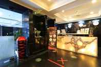 Lobby Coin's Hotel Jakarta